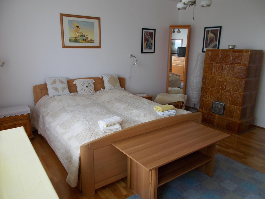 Liliom Apartments Balatonfuered Dış mekan fotoğraf