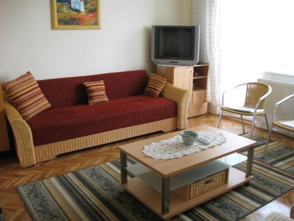 Liliom Apartments Balatonfuered Dış mekan fotoğraf
